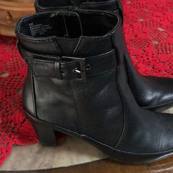 Ankle boots - Picture 4 of 5
